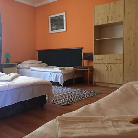 Apartman Dora Hajduszoboszlo Exterior photo